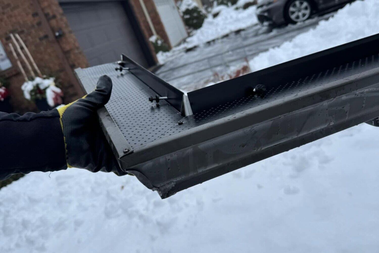 Winter Gutter Guard Installation in Keizer, Oregon &mdash; photo 3