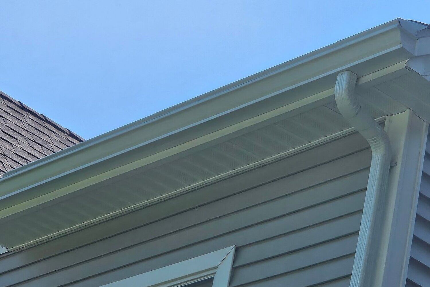 New Seamless Gutters on a New Build in West Salem, Oregon &mdash; photo 3